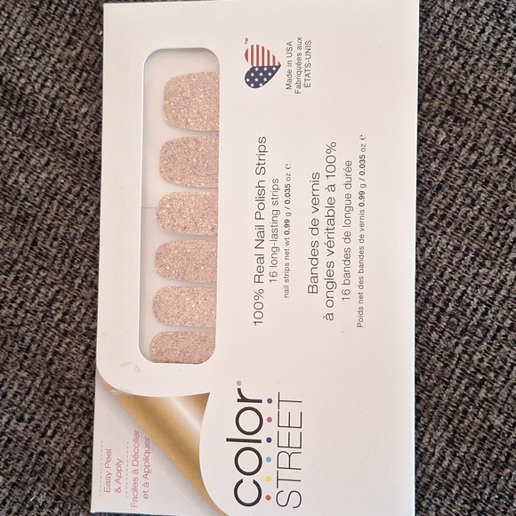 Color Street nail polish Strips - Picture 1 of 3